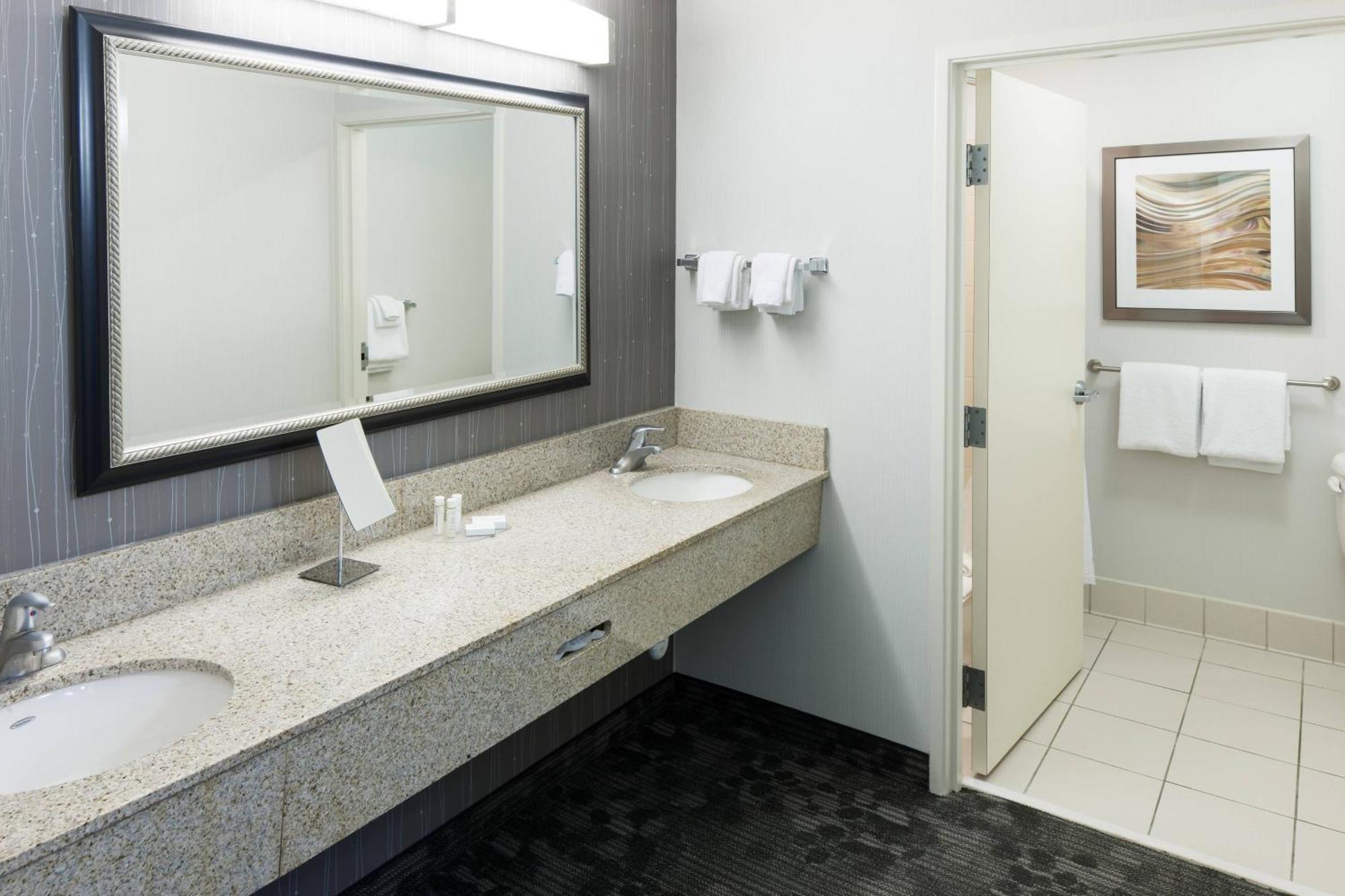 Courtyard By Marriott Hattiesburg Eksteriør bilde